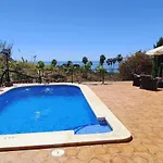 Дом отдыха Casa Margaretha In Tamango Hill Torrox