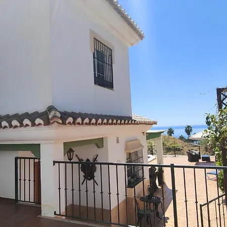 Casa Margaretha In Tamango Hill Torrox *