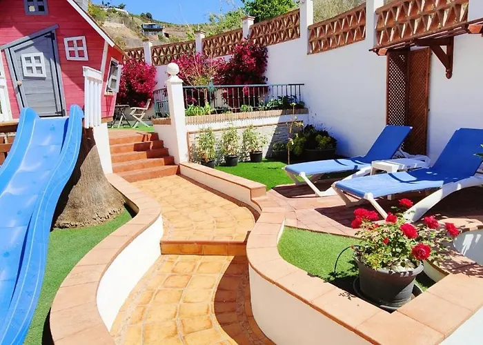 Casa Margaretha In Tamango Hill Torrox Holiday home