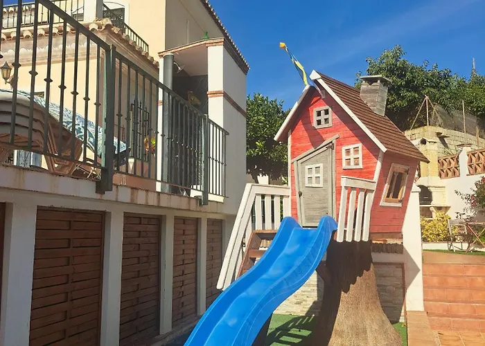 Casa Margaretha In Tamango Hill Torrox Nerja