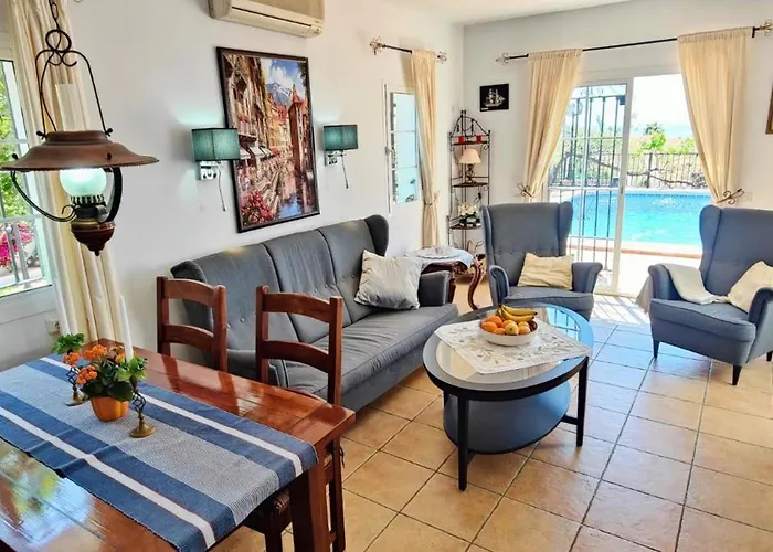 Casa Margaretha In Tamango Hill Torrox Nerja