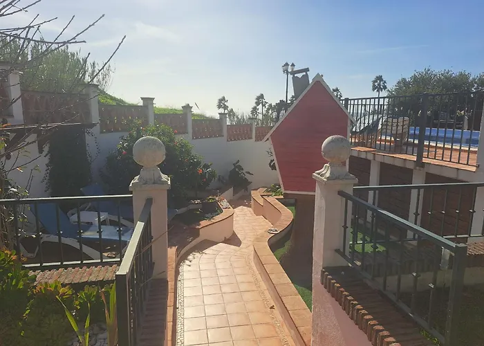 Casa Margaretha In Tamango Hill Torrox Nerja